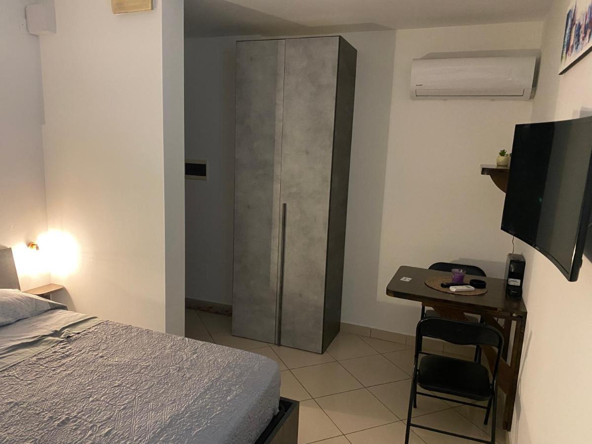 Room Mazzini Lecce Ngoại thất bức ảnh